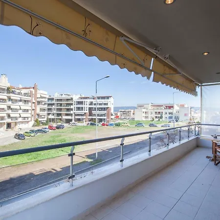 Airport & Mall Apartment Thessaloniki