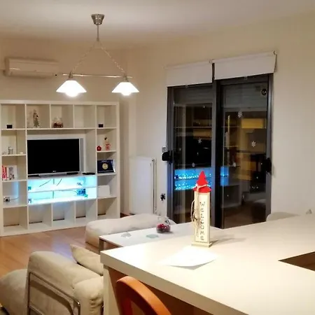 Airport & Mall Apartment Thessaloniki