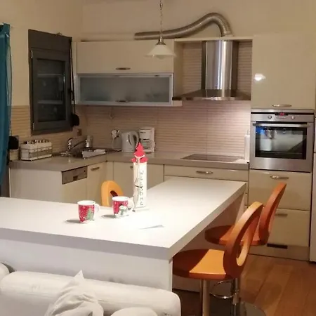 Apartment Airport & Mall Thessaloniki